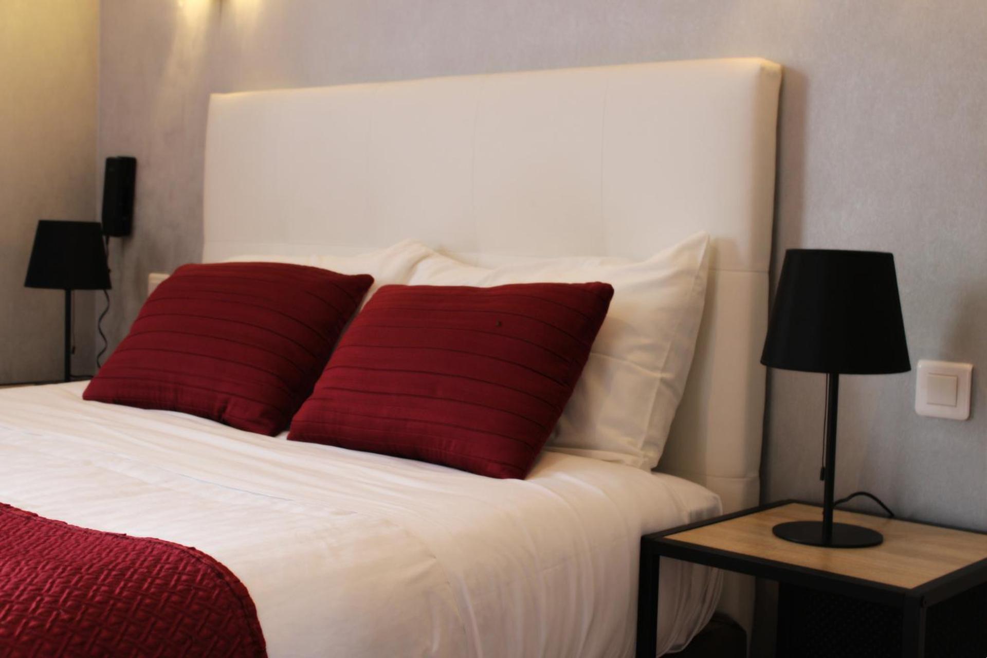 Logis Hotel L'Ayguelade ビエル エクステリア 写真