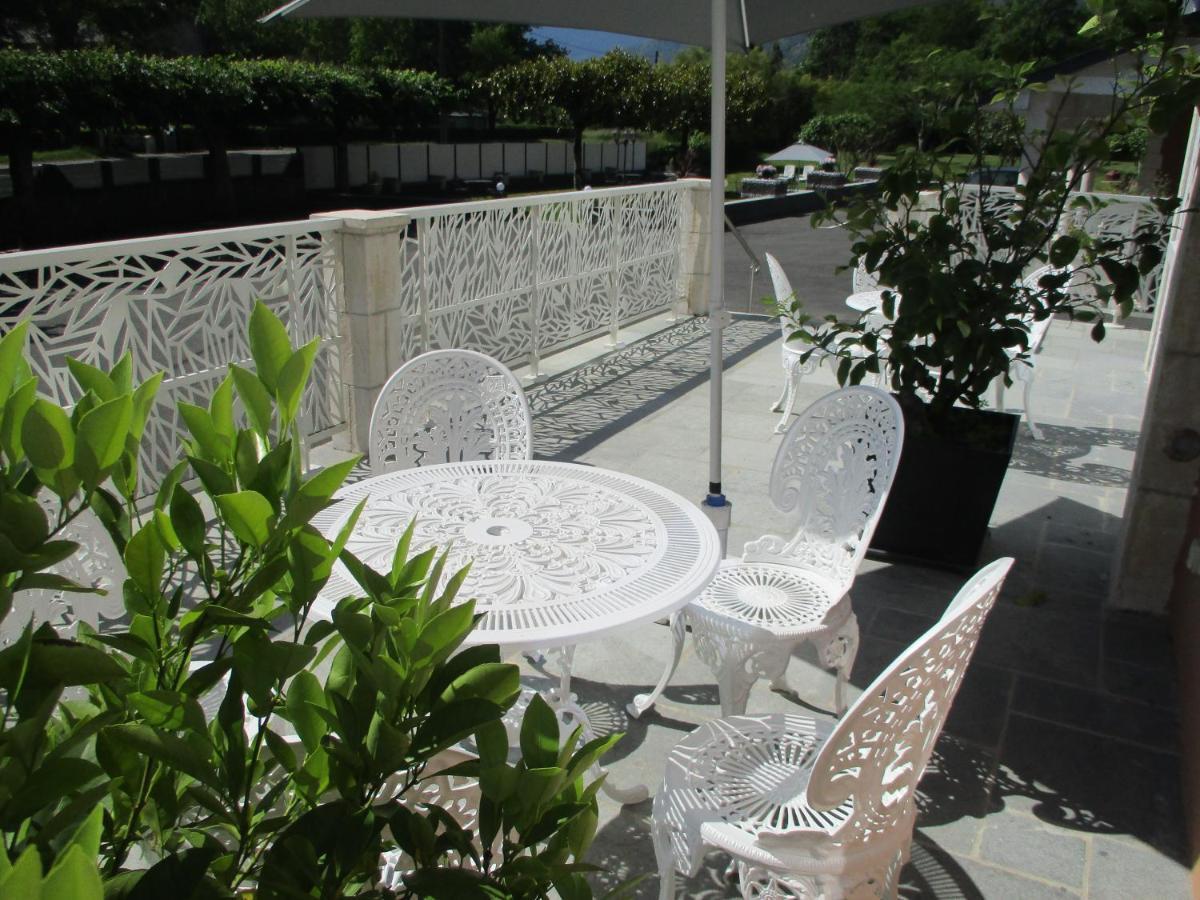 Logis Hotel L'Ayguelade ビエル エクステリア 写真